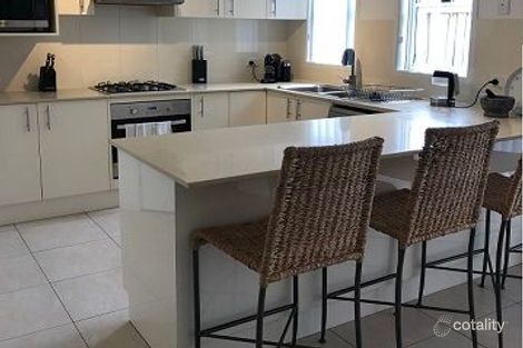 Property photo of 22 Watling Avenue West Hoxton NSW 2171