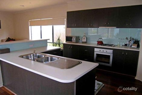 Property photo of 36 Domain Drive Berwick VIC 3806
