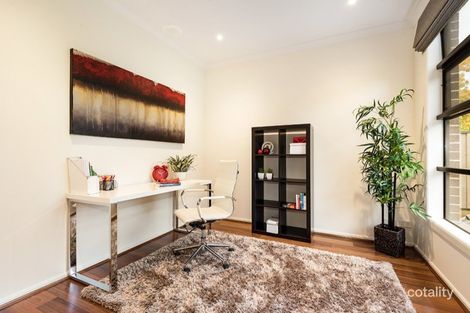 Property photo of 3 Hampshire Road Forest Hill VIC 3131