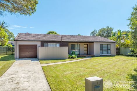 Property photo of 3 Kooringa Court Ocean Shores NSW 2483