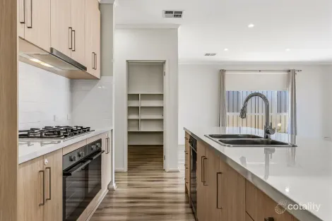 Property photo of 15 McNamara Way Virginia SA 5120