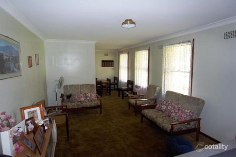 Property photo of 34 Ellengowan Crescent Whalan NSW 2770