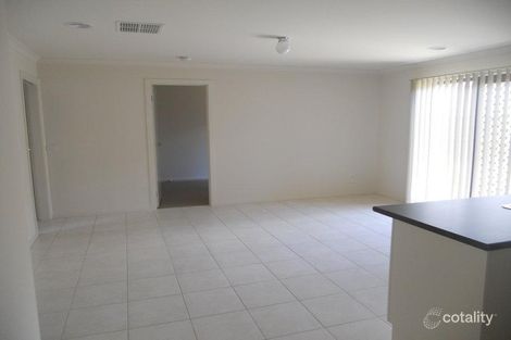 Property photo of 58 Szer Way Carrum Downs VIC 3201