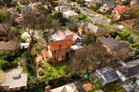 Property photo of 2 Wahroonga Court Glen Iris VIC 3146