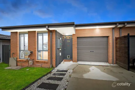 Property photo of 24 Audrey Cahn Street Macgregor ACT 2615