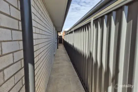 Property photo of 70 Hatcher Road Munno Para Downs SA 5115