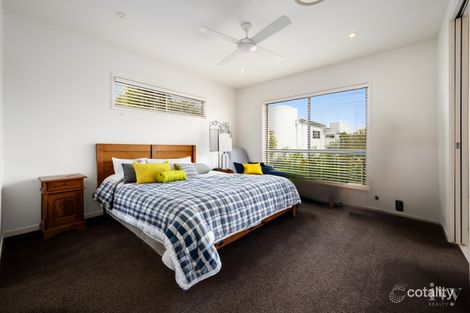 Property photo of 52A Milton Avenue Paradise Point QLD 4216