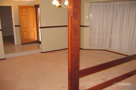 Property photo of 8 Emu Court High Wycombe WA 6057