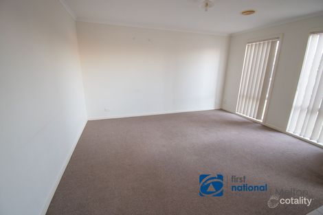 Property photo of 5 Granholm Grove Harkness VIC 3337