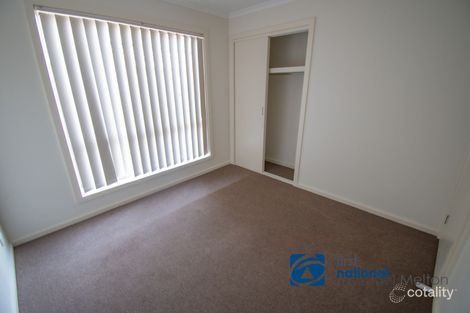 Property photo of 5 Granholm Grove Harkness VIC 3337