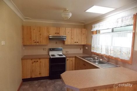 Property photo of 15 Chifley Road Morisset Park NSW 2264