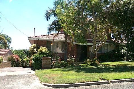 6 Niribi Rd, City Beach, WA 6015