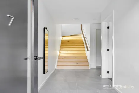 Property photo of 7/652 Pascoe Vale Road Oak Park VIC 3046