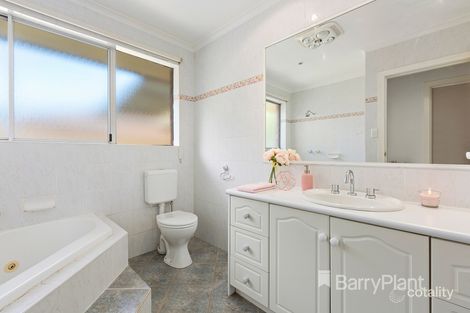 Property photo of 1/8 Democrat Drive The Basin VIC 3154