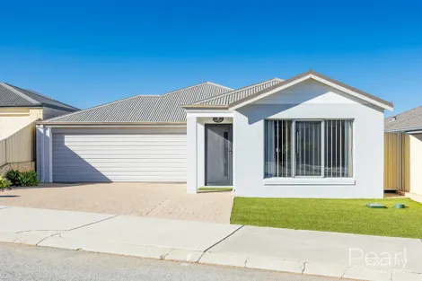 30 Floresta St, Sinagra, WA 6065