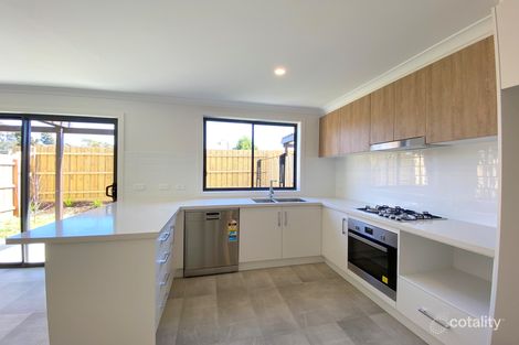 Property photo of 9 Nilgiri Lane South Morang VIC 3752