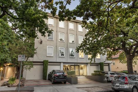 3/2 Kensington Rd, South Yarra, VIC 3141