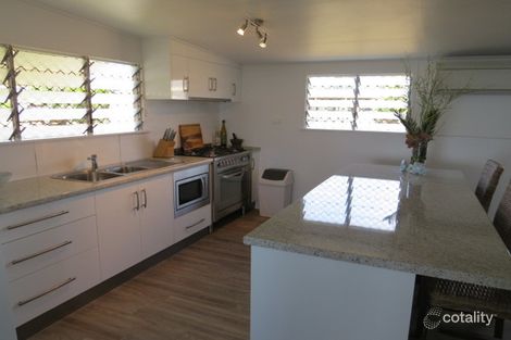 Property photo of 72 Whyte Avenue Bowen QLD 4805