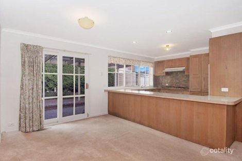 Property photo of 10 Kenmore Court Frankston VIC 3199