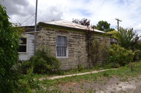 Property photo of 19 Charles Street Blayney NSW 2799