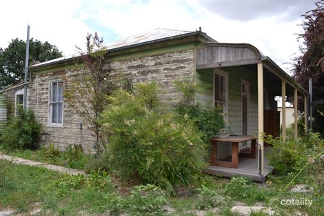 Property photo of 19 Charles Street Blayney NSW 2799