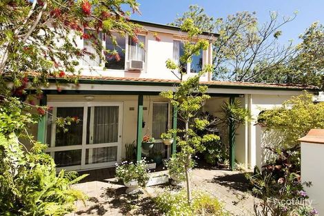 27 Parkway, Crawley, WA 6009