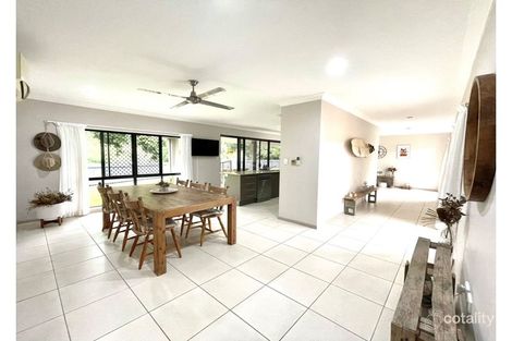 Property photo of 11 Stringer Close Redlynch QLD 4870