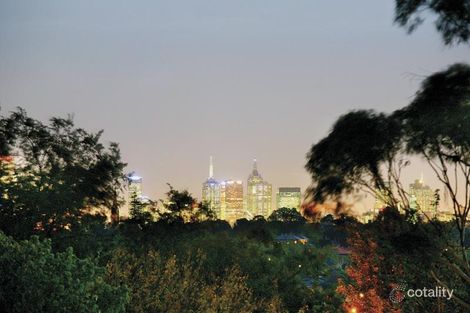 Property photo of 11 Birrell Court Kew VIC 3101