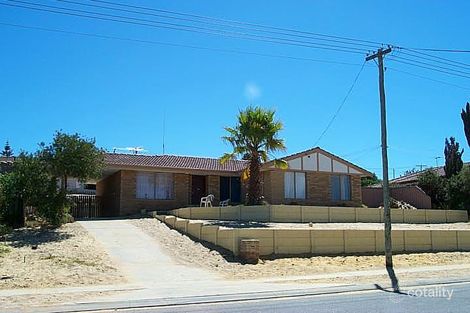 22 Berkshire Dr, Beldon, WA 6027