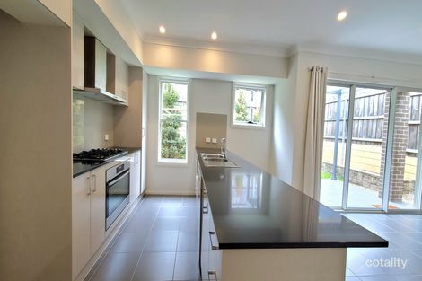 Property photo of 5 Durack Crest Norwest NSW 2153