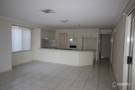Property photo of 15 Wahroonga Drive Hillvue NSW 2340