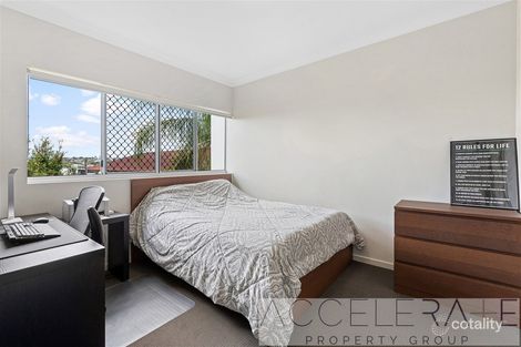 Property photo of 9/17 Hows Road Nundah QLD 4012