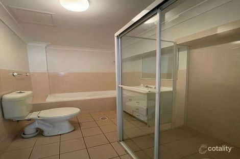 Property photo of 20/11-13 Fourth Avenue Blacktown NSW 2148