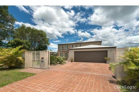Property photo of 9 Cobb & Co Drive Oxenford QLD 4210