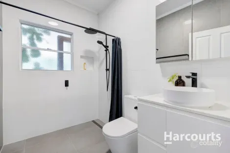 Property photo of 28 Summerfield Street Aspley QLD 4034