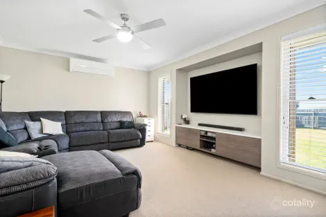 Property photo of 5 Banool Circuit Bomaderry NSW 2541