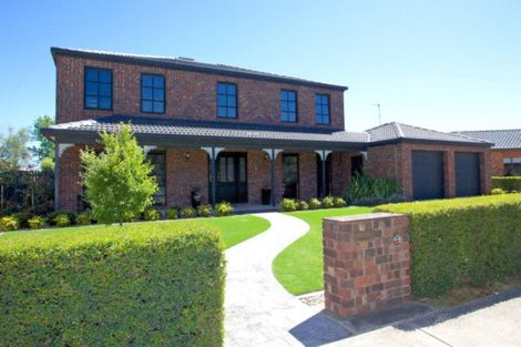 18 Barnes Bvd, Horsham, VIC 3400