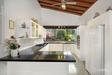 Property photo of 8 Ilkoara Grove Cordeaux Heights NSW 2526