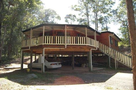 12 Samuel Pl, Mooloolah Valley, QLD 4553