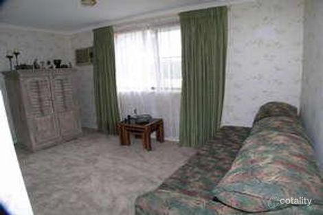 Property photo of 35 Robin Crescent Woy Woy NSW 2256