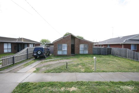 8 Surveyor Ct, Whittington, VIC 3219