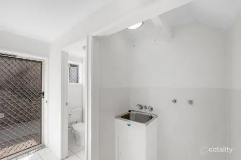 Property photo of 8/51 Harbour Terrace Gladstone Central QLD 4680
