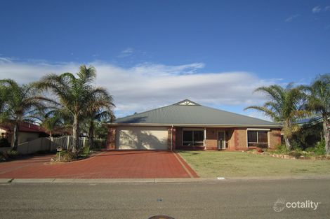 14 Parma St, Port Broughton, SA 5522