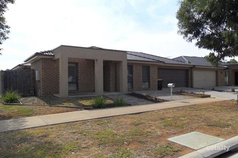 69 Fairhaven Bvd, Melton West, VIC 3337
