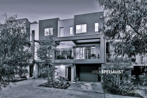 Property photo of 10 Narrows Court Safety Beach VIC 3936