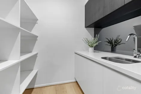 Property photo of 62 Tindale Boulevard Werribee VIC 3030