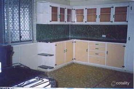 Property photo of 38 Henry Street Greenslopes QLD 4120