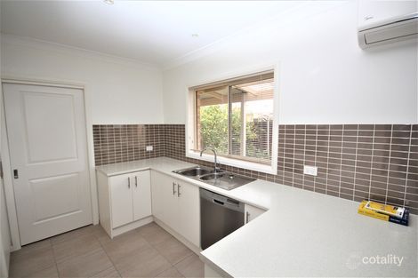 Property photo of 2/35 Malcolm Street Bell Park VIC 3215