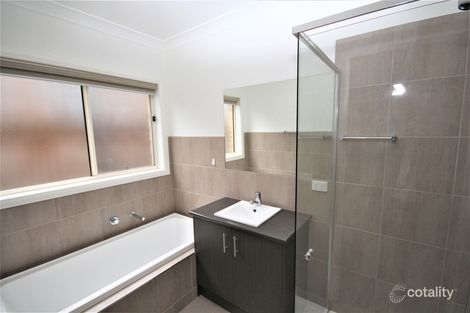 Property photo of 2/35 Malcolm Street Bell Park VIC 3215