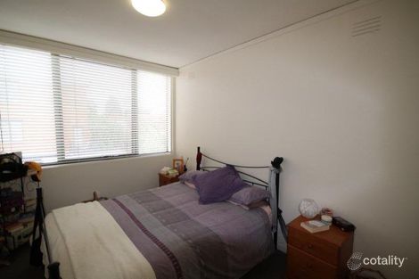 Property photo of 12/44 Orrong Crescent Caulfield North VIC 3161
